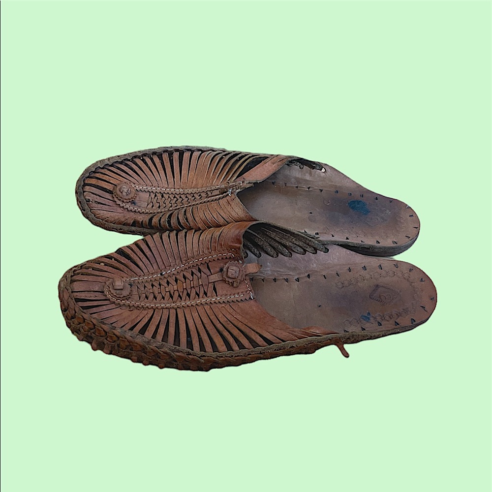 Urban Outfitters Sandles